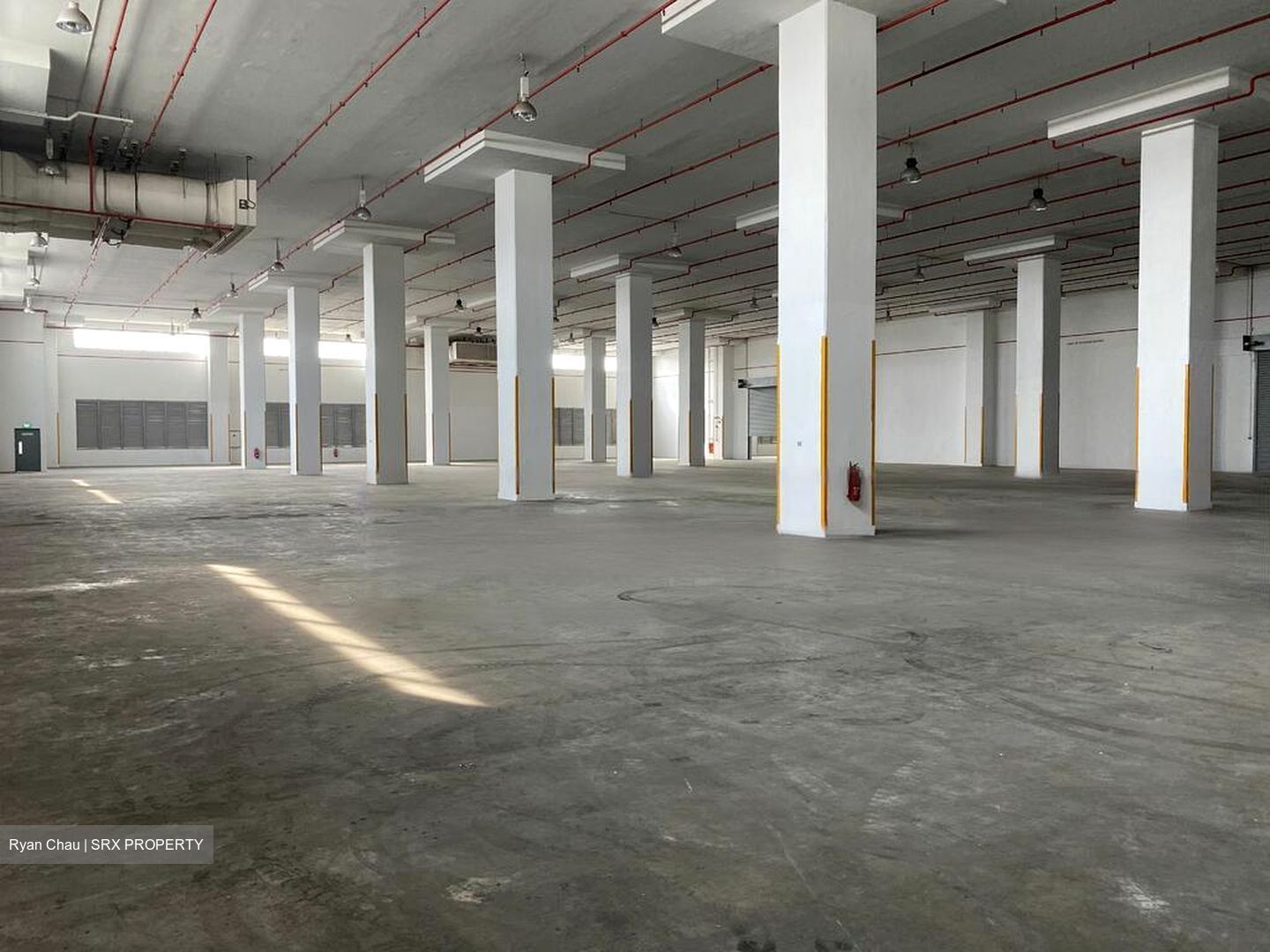 West Coast Gardens (D5), Warehouse #470474431